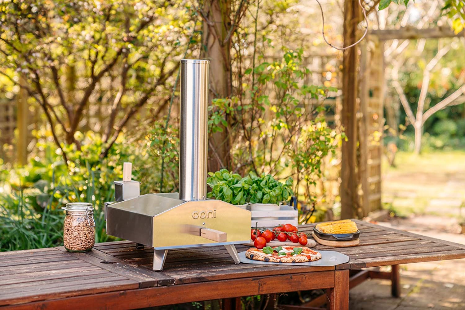 Ooni 3 on a table outdoor