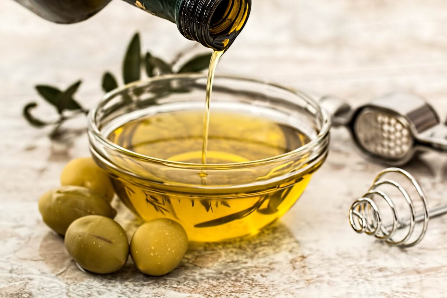 Olive Oil and Pizza Union for A Perfect Taste From Dough to Toppings